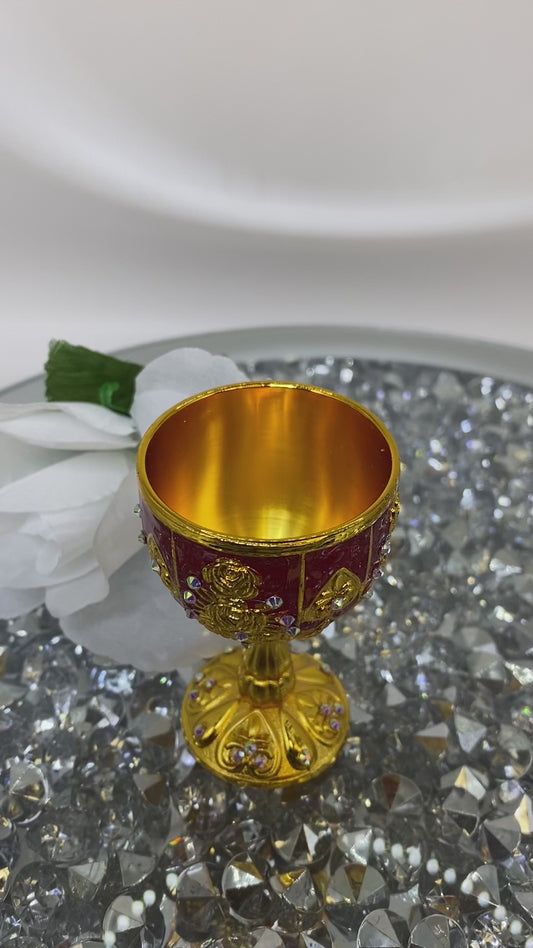 QUEENS SHOT CUP  1oz